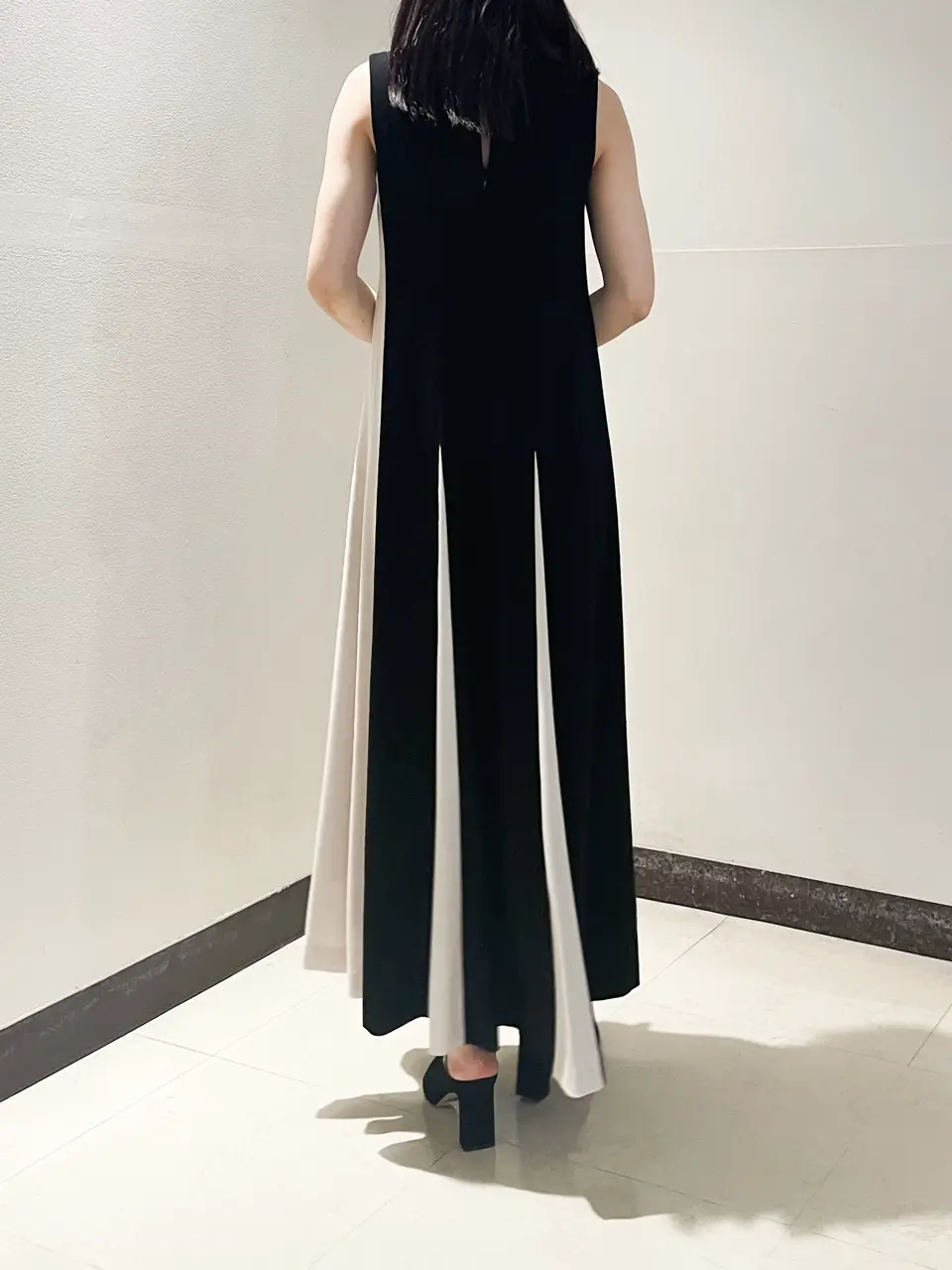 GRACE CONTINENTAL The Banquet nao コーディネート画像