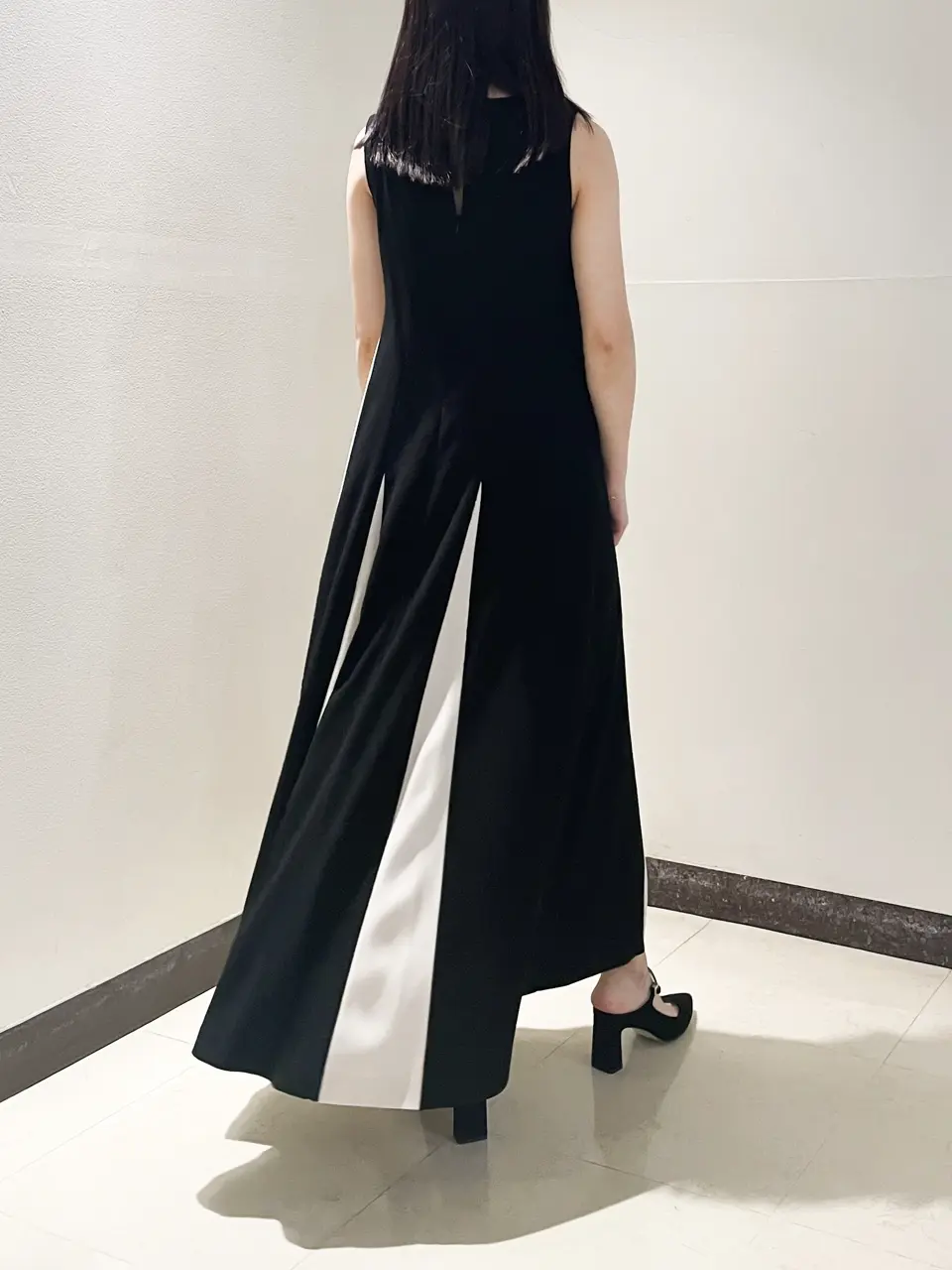 GRACE CONTINENTAL The Banquet nao コーディネート画像