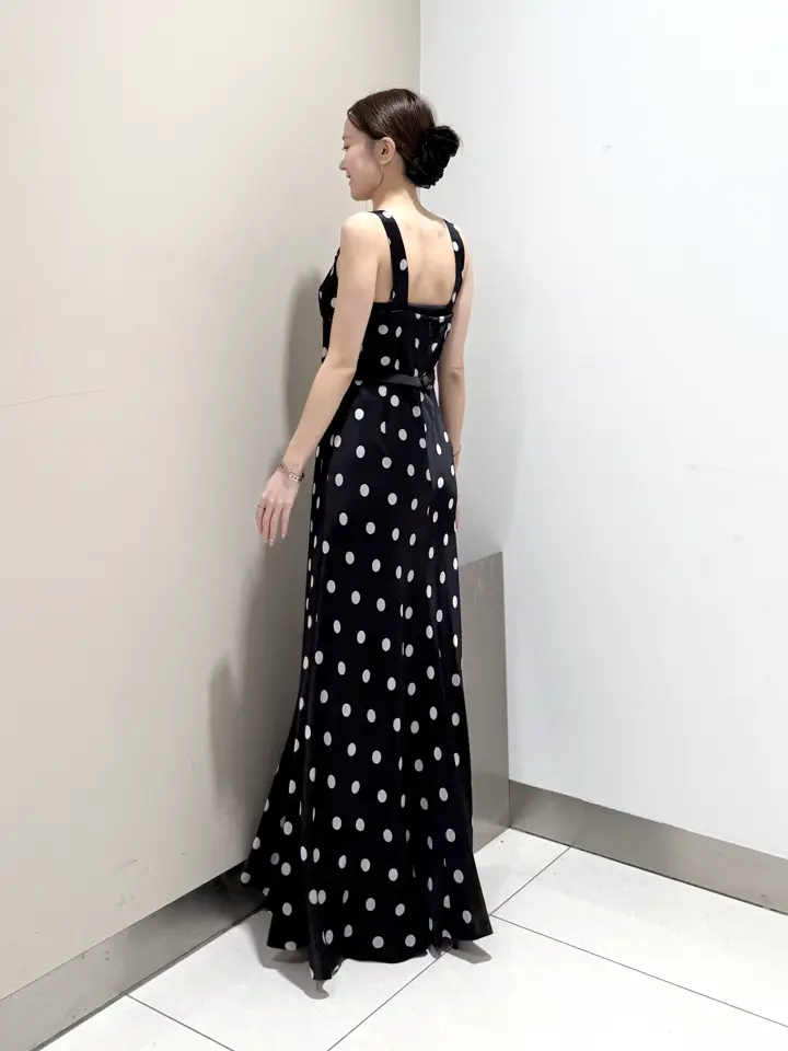 GRACE CONTINENTAL The Banquet Suzuka コーディネート画像