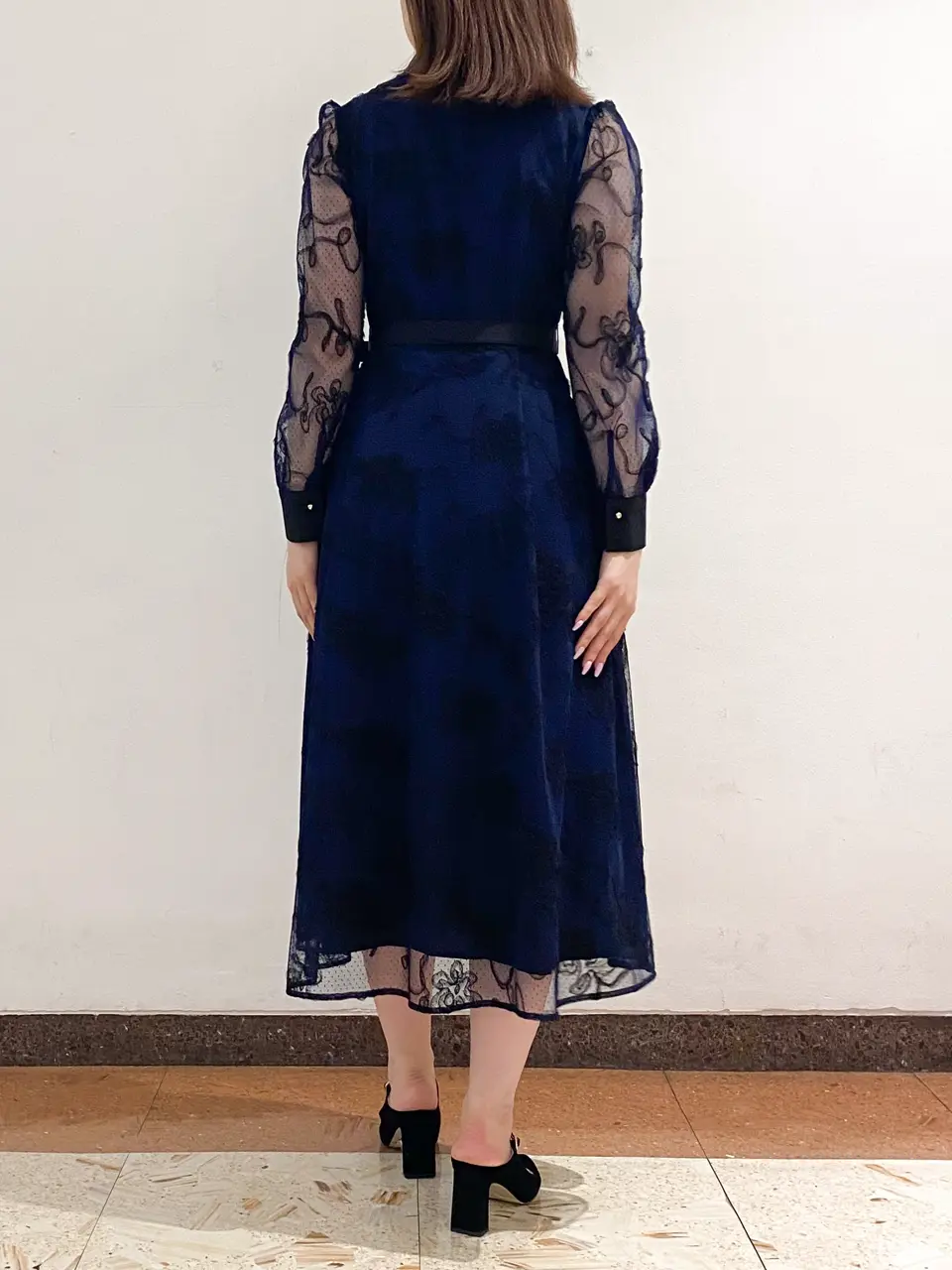 GRACE CONTINENTAL The Banquet mikiho コーディネート画像