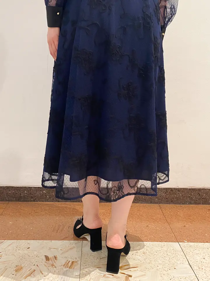 GRACE CONTINENTAL The Banquet mikiho コーディネート画像