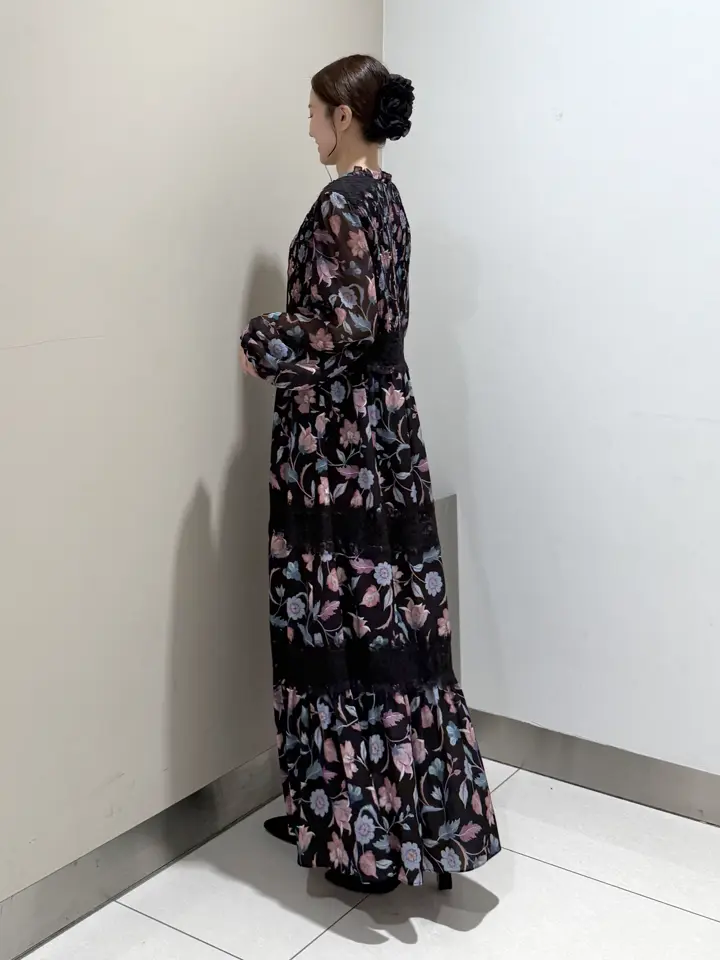 GRACE CONTINENTAL The Banquet Suzuka コーディネート画像