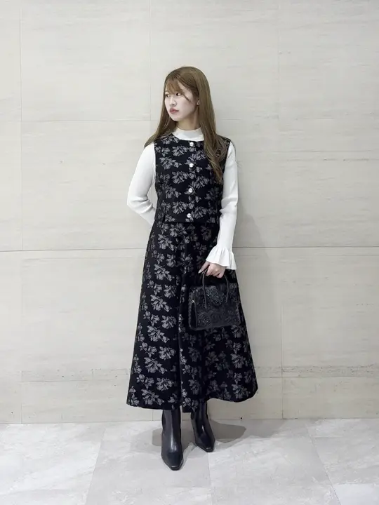 GRACE CONTINENTAL The Banquet 近藤　紫織 コーディネート画像