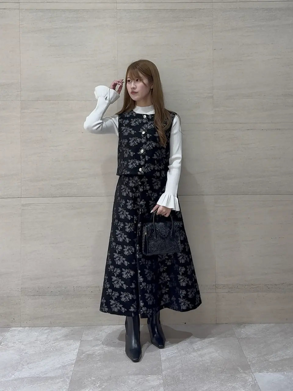 GRACE CONTINENTAL The Banquet 近藤　紫織 コーディネート画像