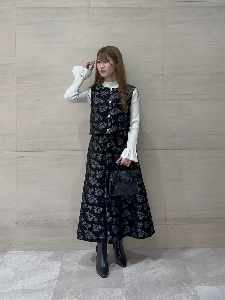 GRACE CONTINENTAL The Banquet 近藤　紫織 コーディネート画像