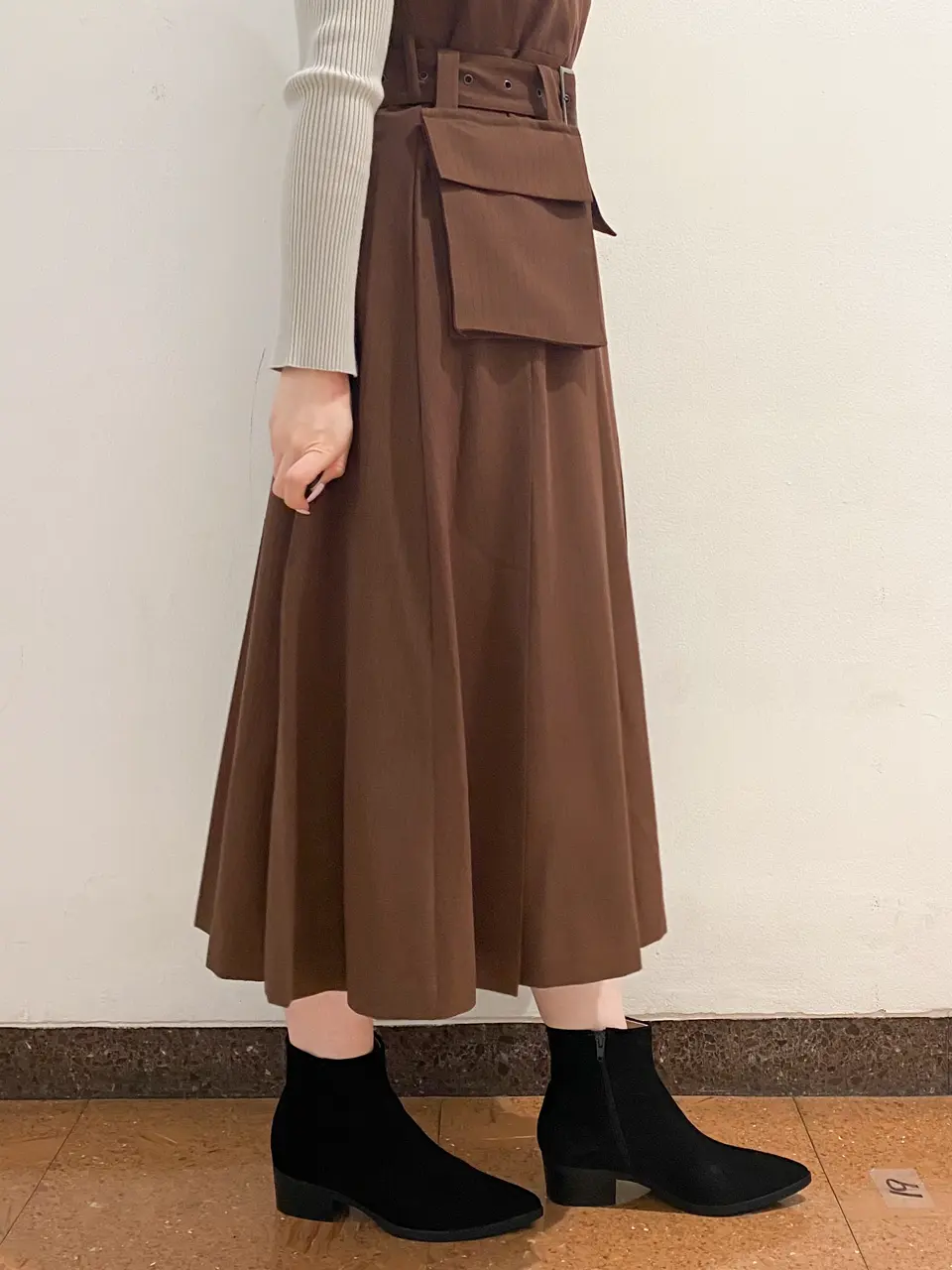 GRACE CONTINENTAL The Banquet mikiho コーディネート画像