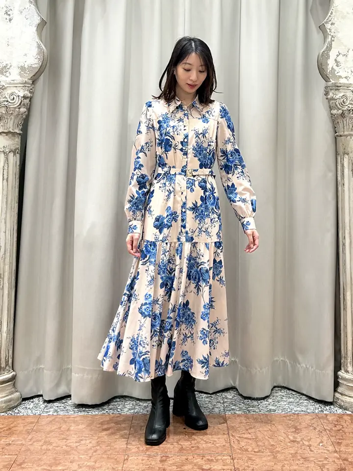 GRACE CONTINENTAL The Banquet eri コーディネート画像