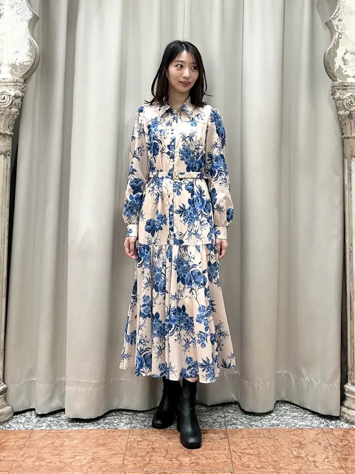 GRACE CONTINENTAL The Banquet eri コーディネート画像