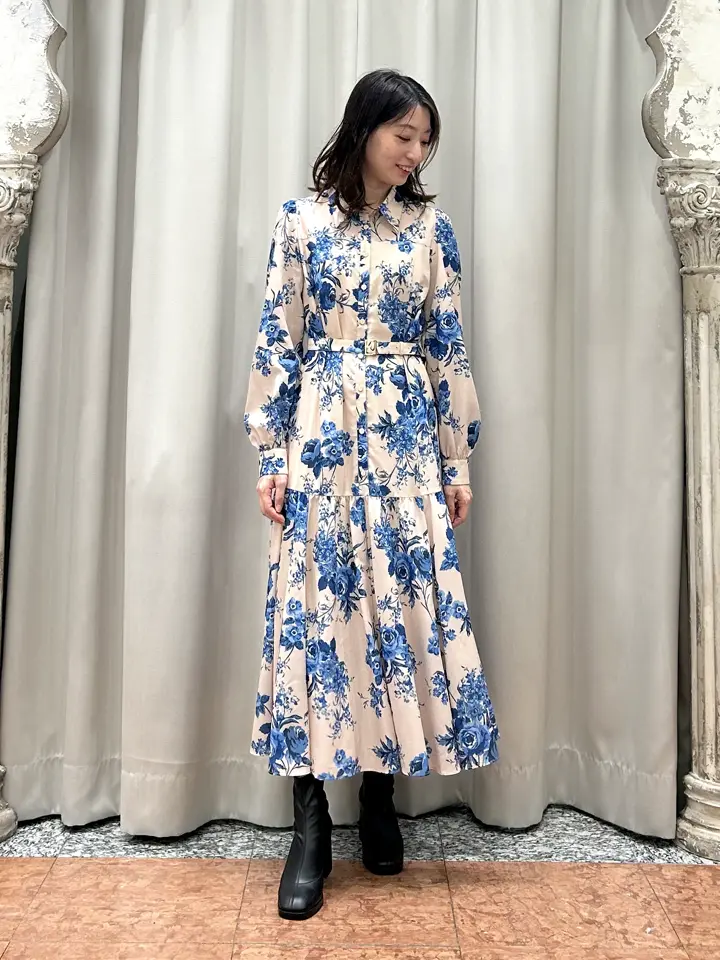 GRACE CONTINENTAL The Banquet eri コーディネート画像