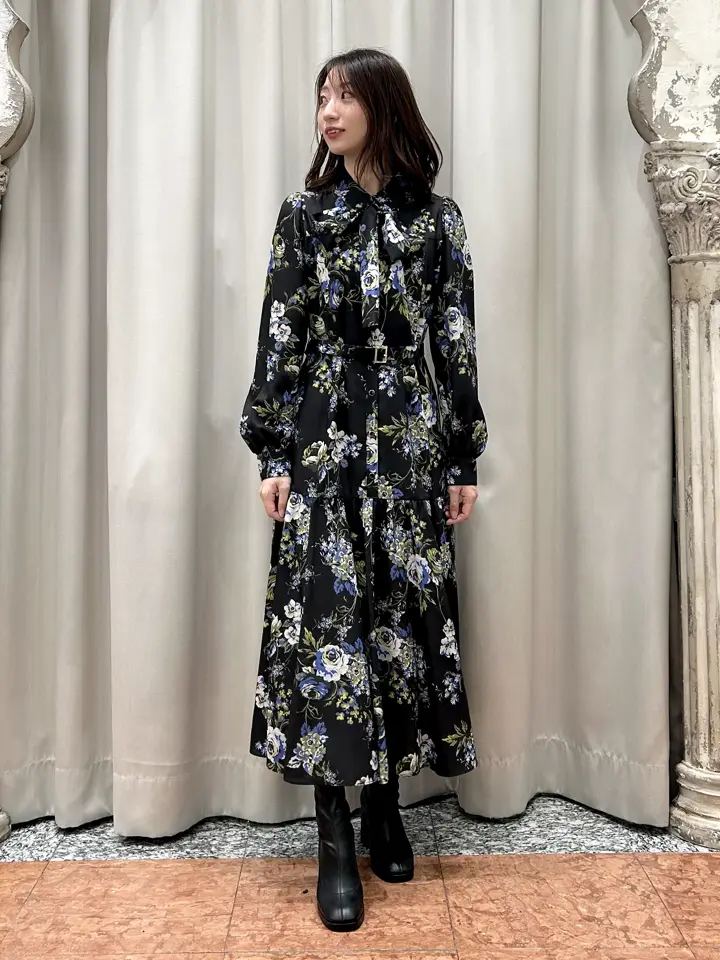 GRACE CONTINENTAL The Banquet eri コーディネート画像