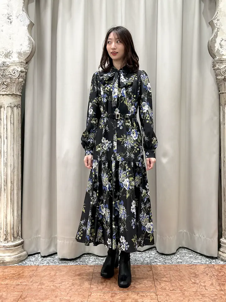 GRACE CONTINENTAL The Banquet eri コーディネート画像