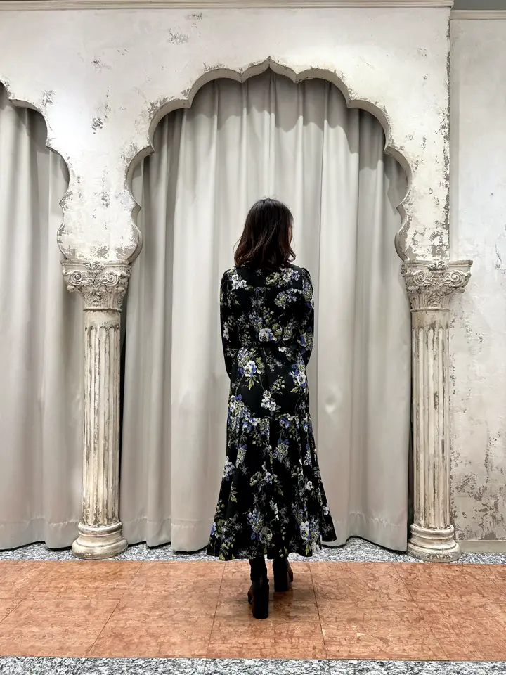 GRACE CONTINENTAL The Banquet eri コーディネート画像