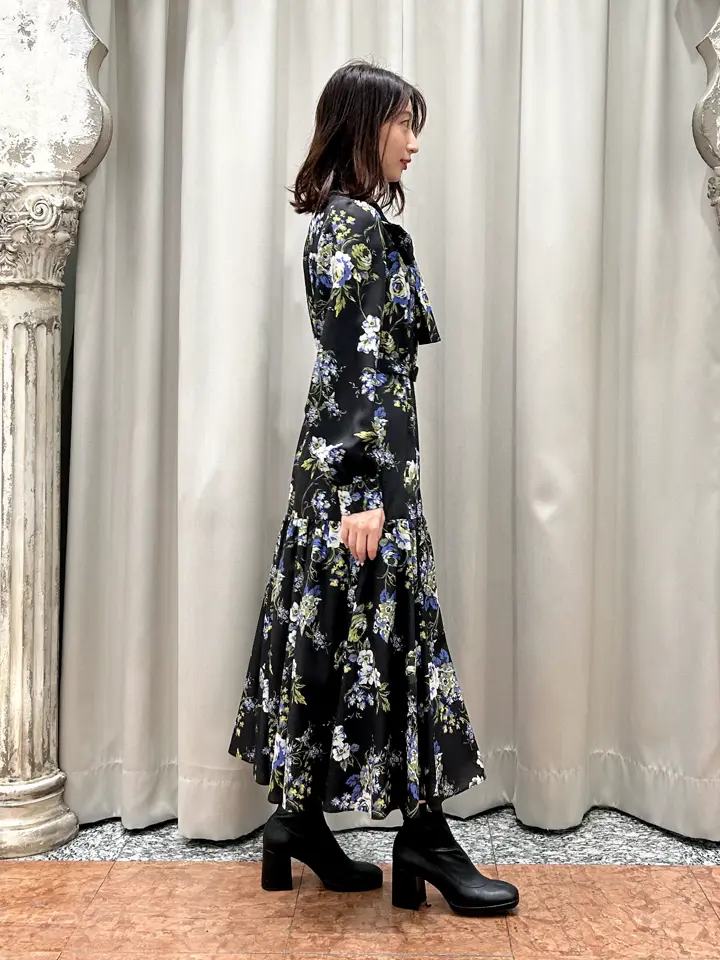 GRACE CONTINENTAL The Banquet eri コーディネート画像