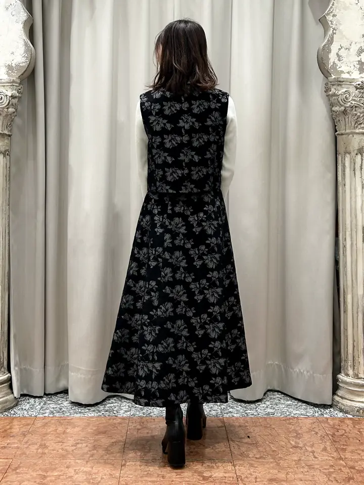 GRACE CONTINENTAL The Banquet eri コーディネート画像