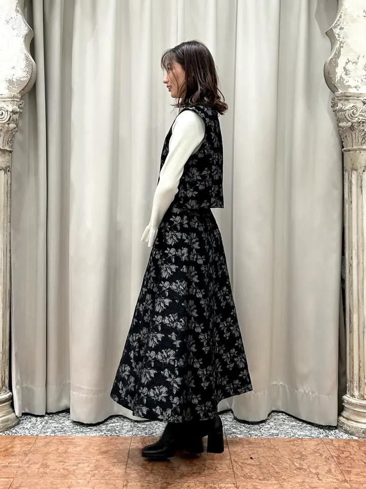 GRACE CONTINENTAL The Banquet eri コーディネート画像