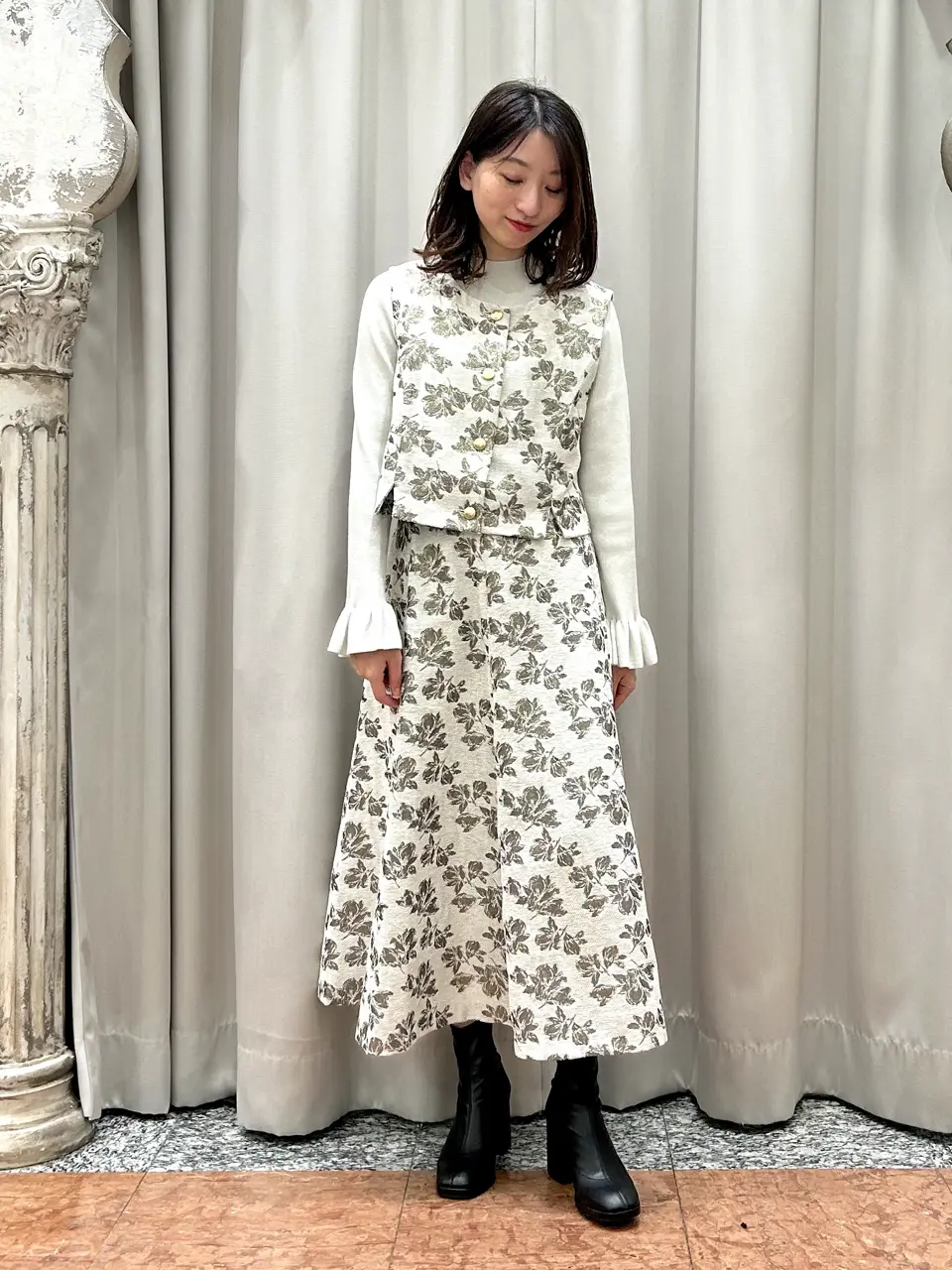 GRACE CONTINENTAL The Banquet eri コーディネート画像