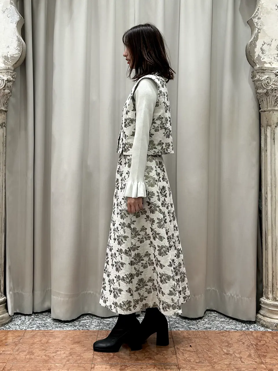 GRACE CONTINENTAL The Banquet eri コーディネート画像