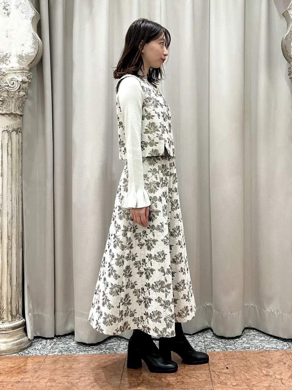 GRACE CONTINENTAL The Banquet eri コーディネート画像