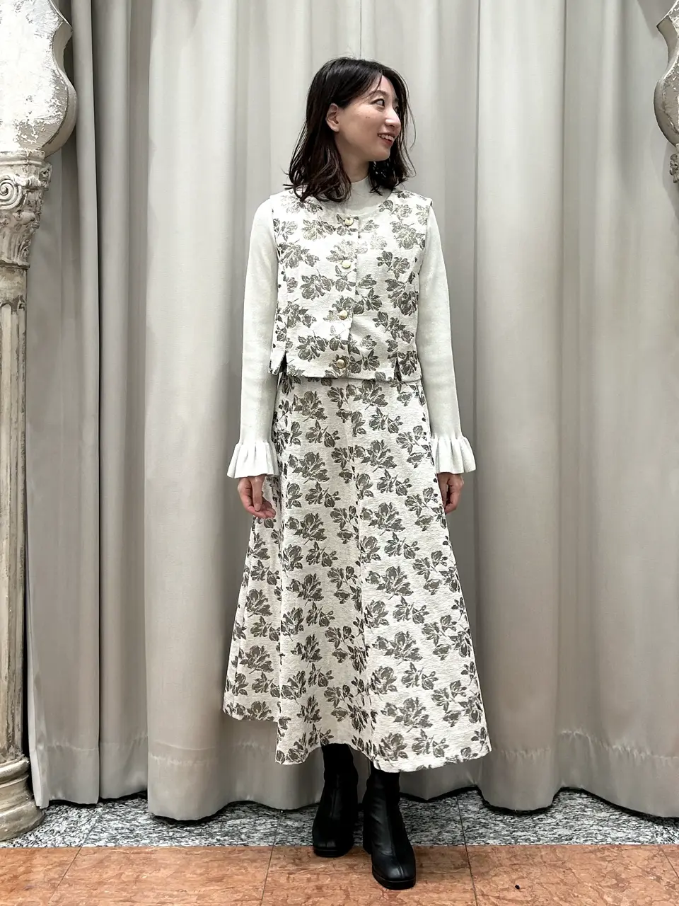 GRACE CONTINENTAL The Banquet eri コーディネート画像