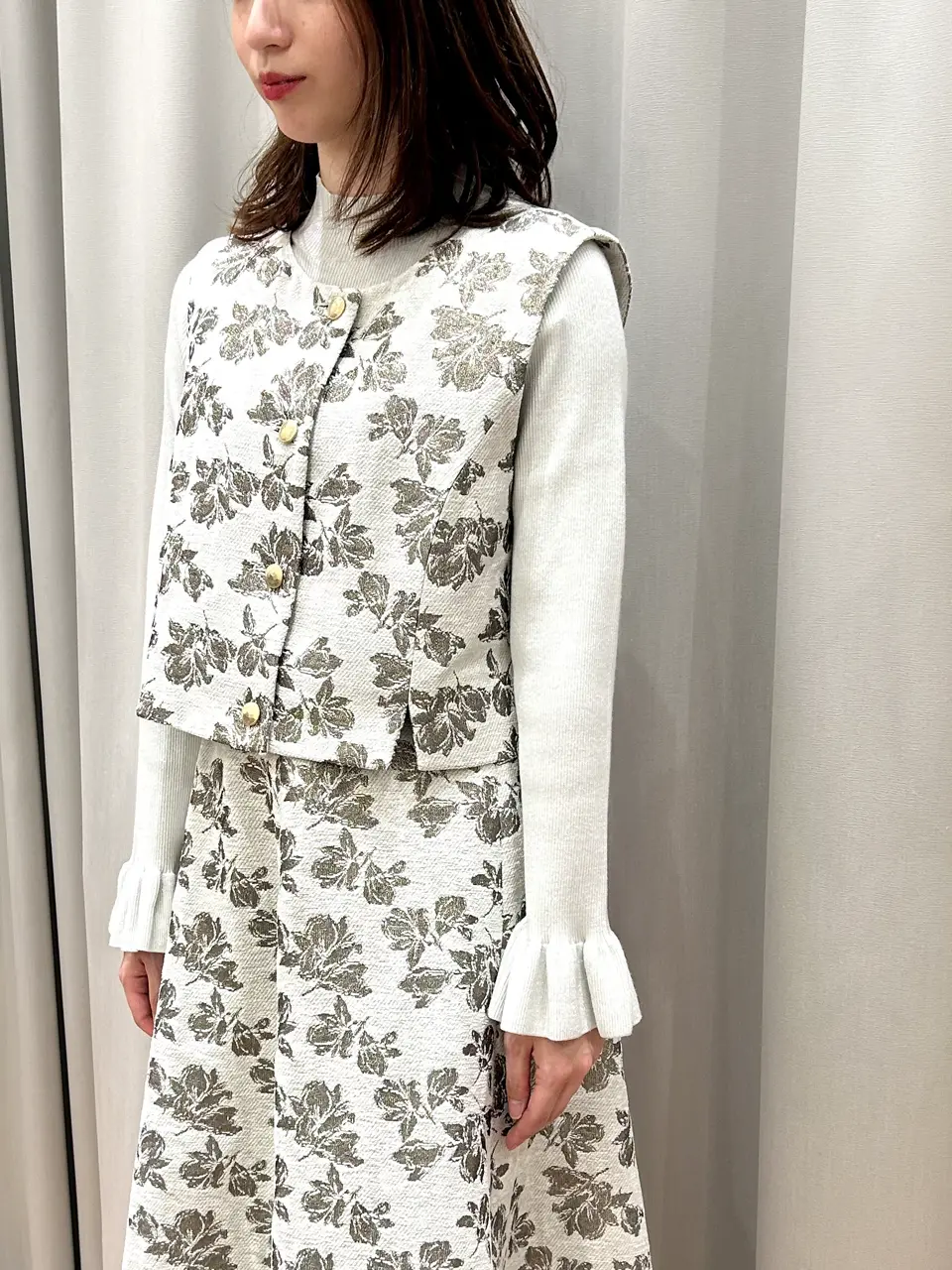 GRACE CONTINENTAL The Banquet eri コーディネート画像