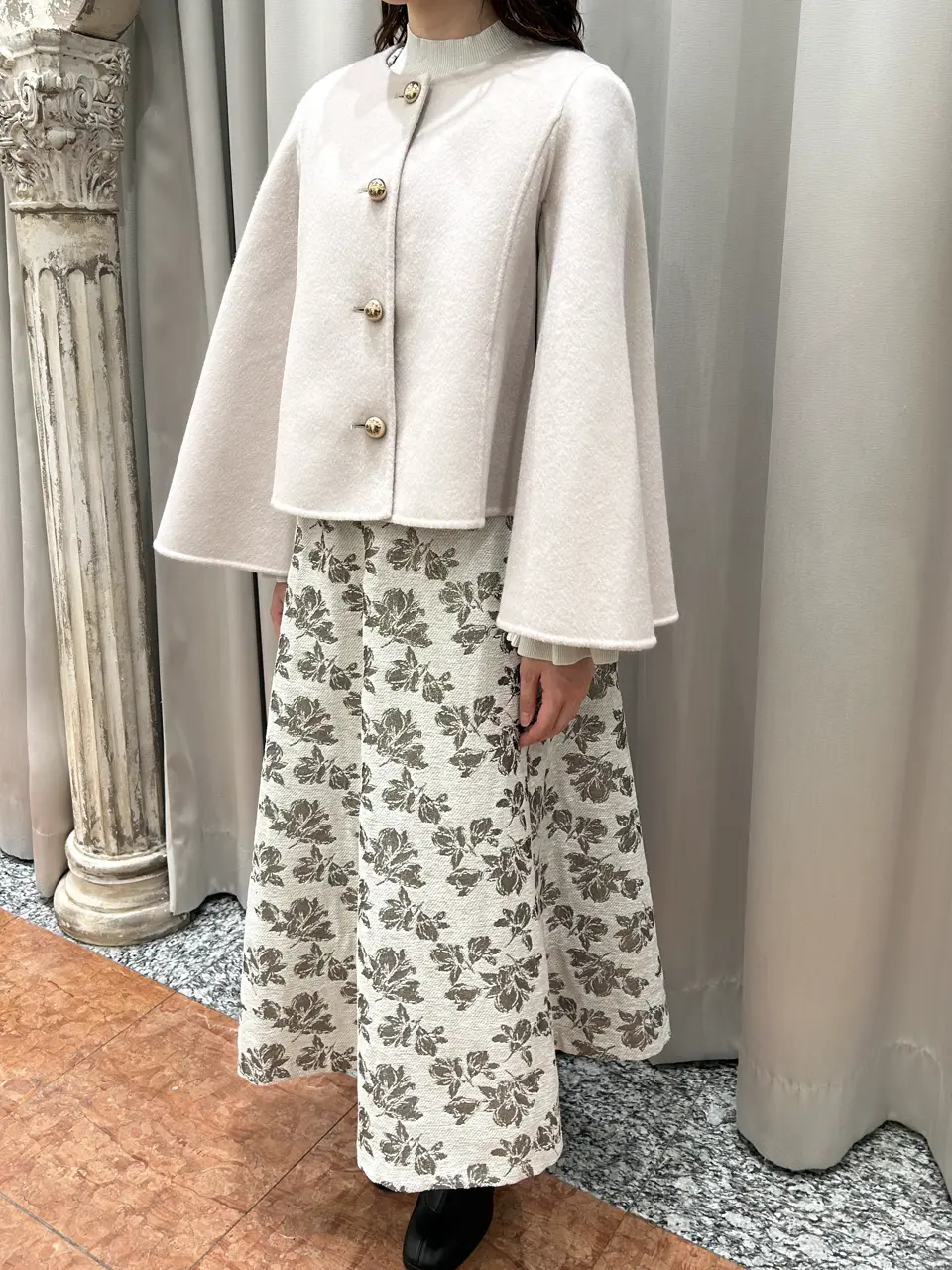 GRACE CONTINENTAL The Banquet eri コーディネート画像