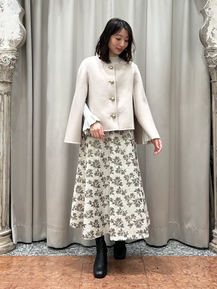 GRACE CONTINENTAL The Banquet eri コーディネート画像