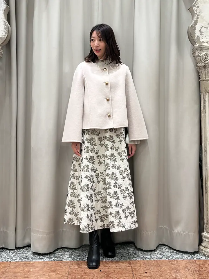 GRACE CONTINENTAL The Banquet eri コーディネート画像