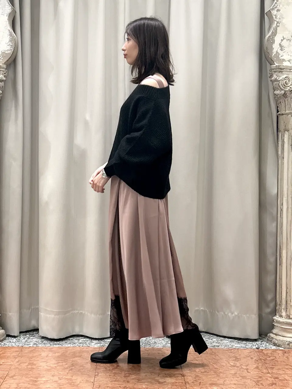 GRACE CONTINENTAL The Banquet eri コーディネート画像