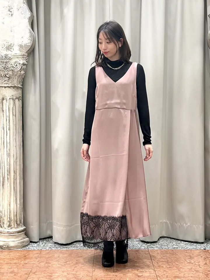 GRACE CONTINENTAL The Banquet eri コーディネート画像