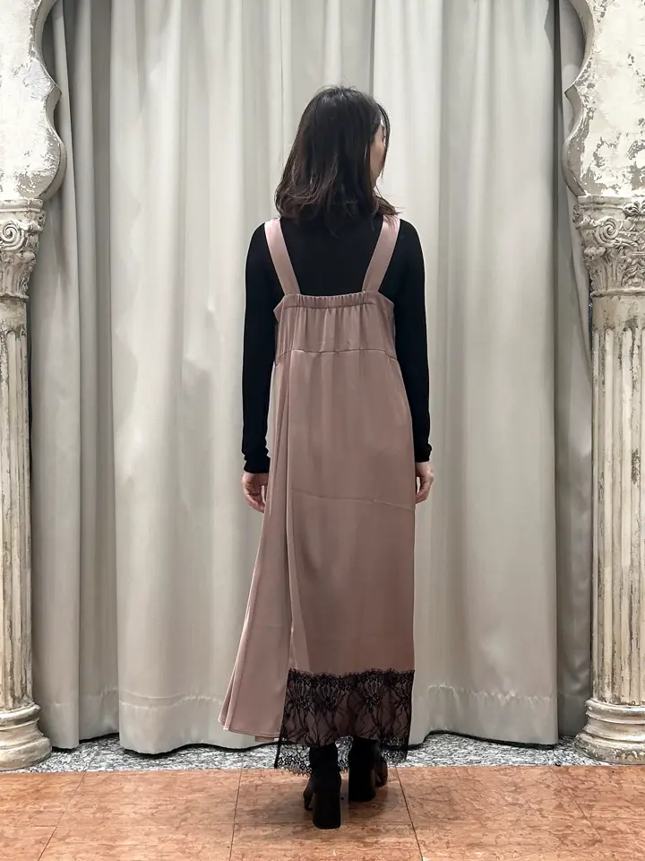 GRACE CONTINENTAL The Banquet eri コーディネート画像