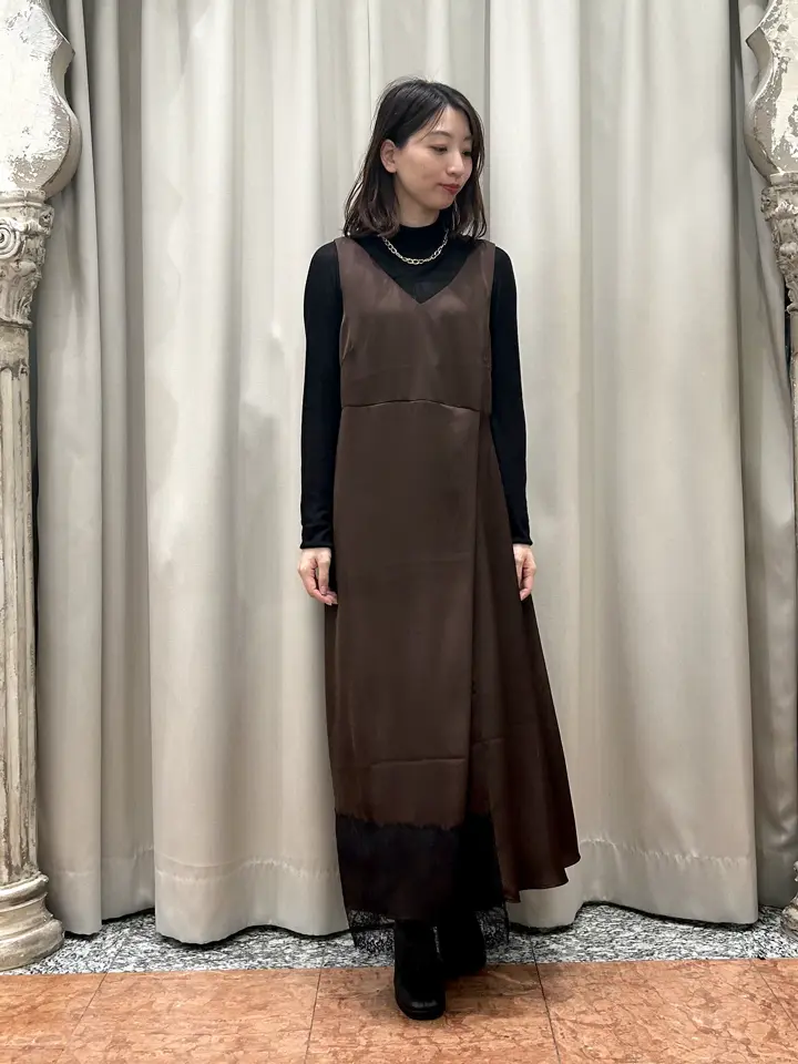 GRACE CONTINENTAL The Banquet eri コーディネート画像