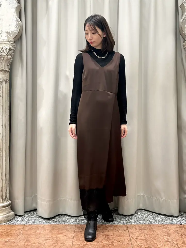 GRACE CONTINENTAL The Banquet eri コーディネート画像