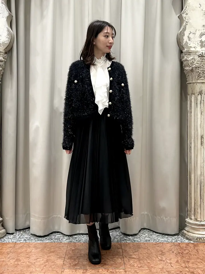 GRACE CONTINENTAL The Banquet eri コーディネート画像