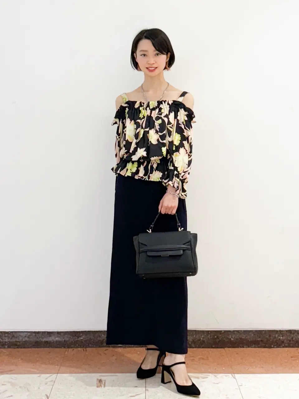 GRACE CONTINENTAL The Banquet yuri コーディネート画像