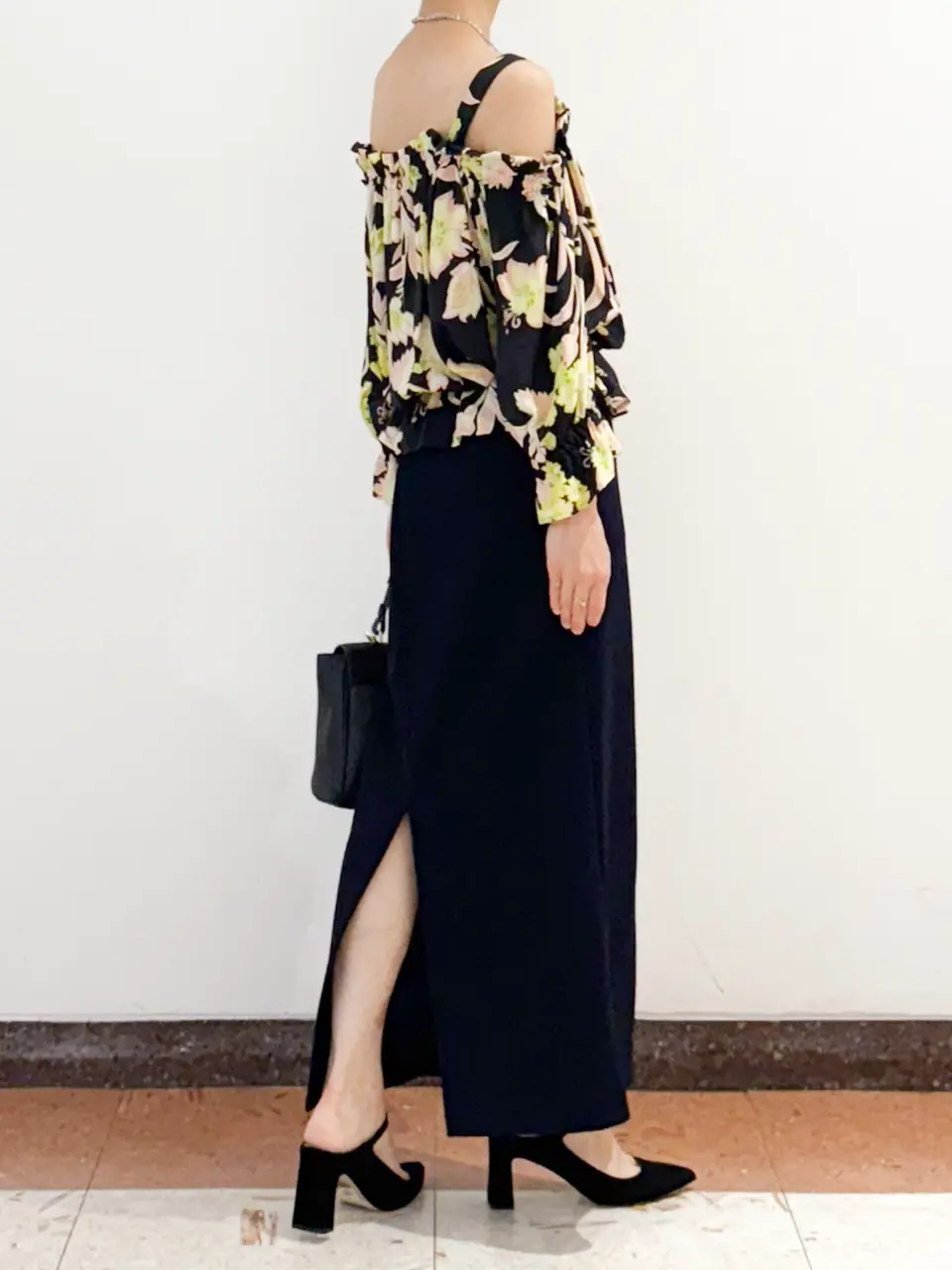 GRACE CONTINENTAL The Banquet yuri コーディネート画像