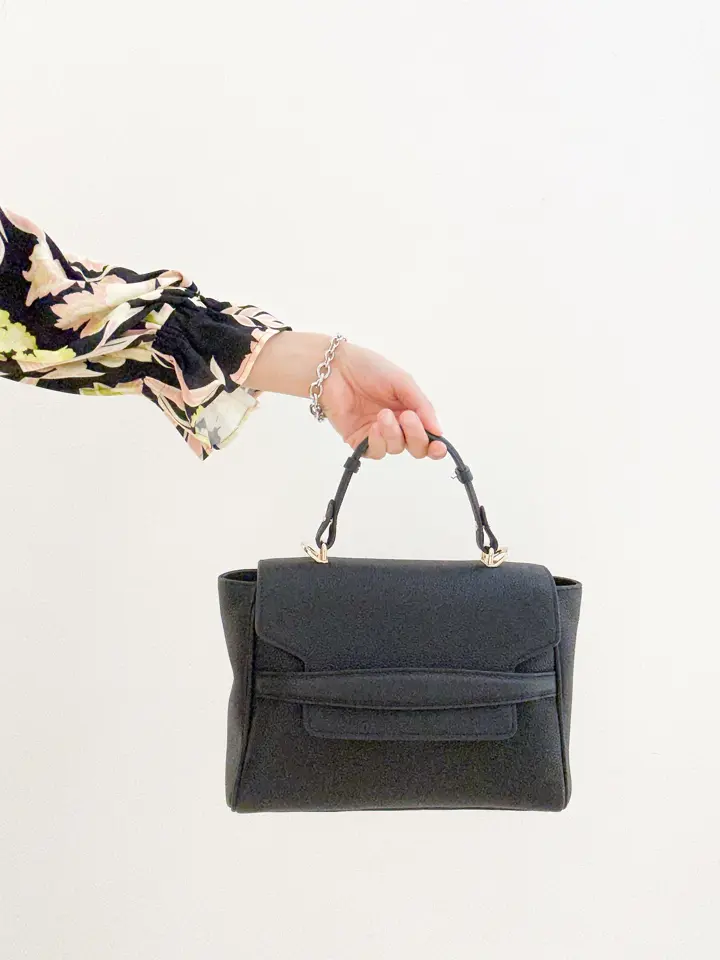 GRACE CONTINENTAL The Banquet yuri コーディネート画像