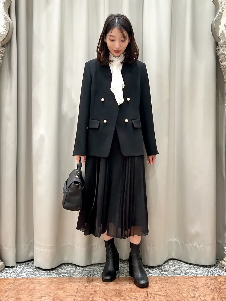 GRACE CONTINENTAL The Banquet eri コーディネート画像