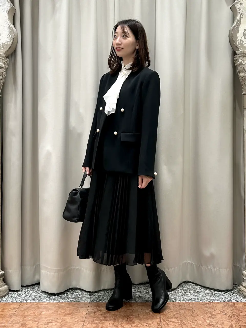 GRACE CONTINENTAL The Banquet eri コーディネート画像