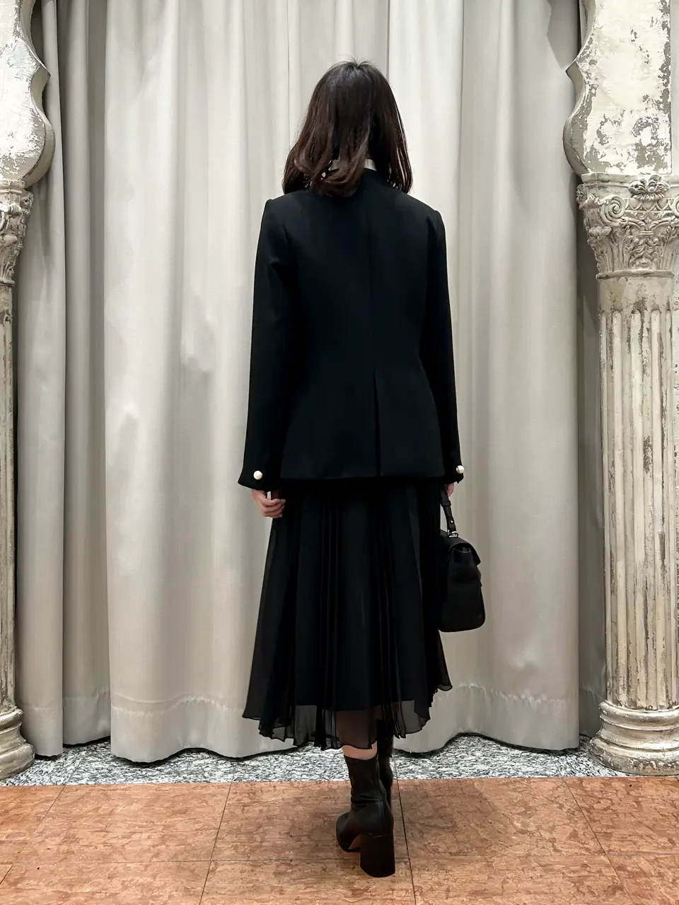 GRACE CONTINENTAL The Banquet eri コーディネート画像