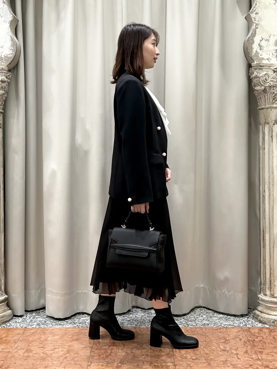 GRACE CONTINENTAL The Banquet eri コーディネート画像