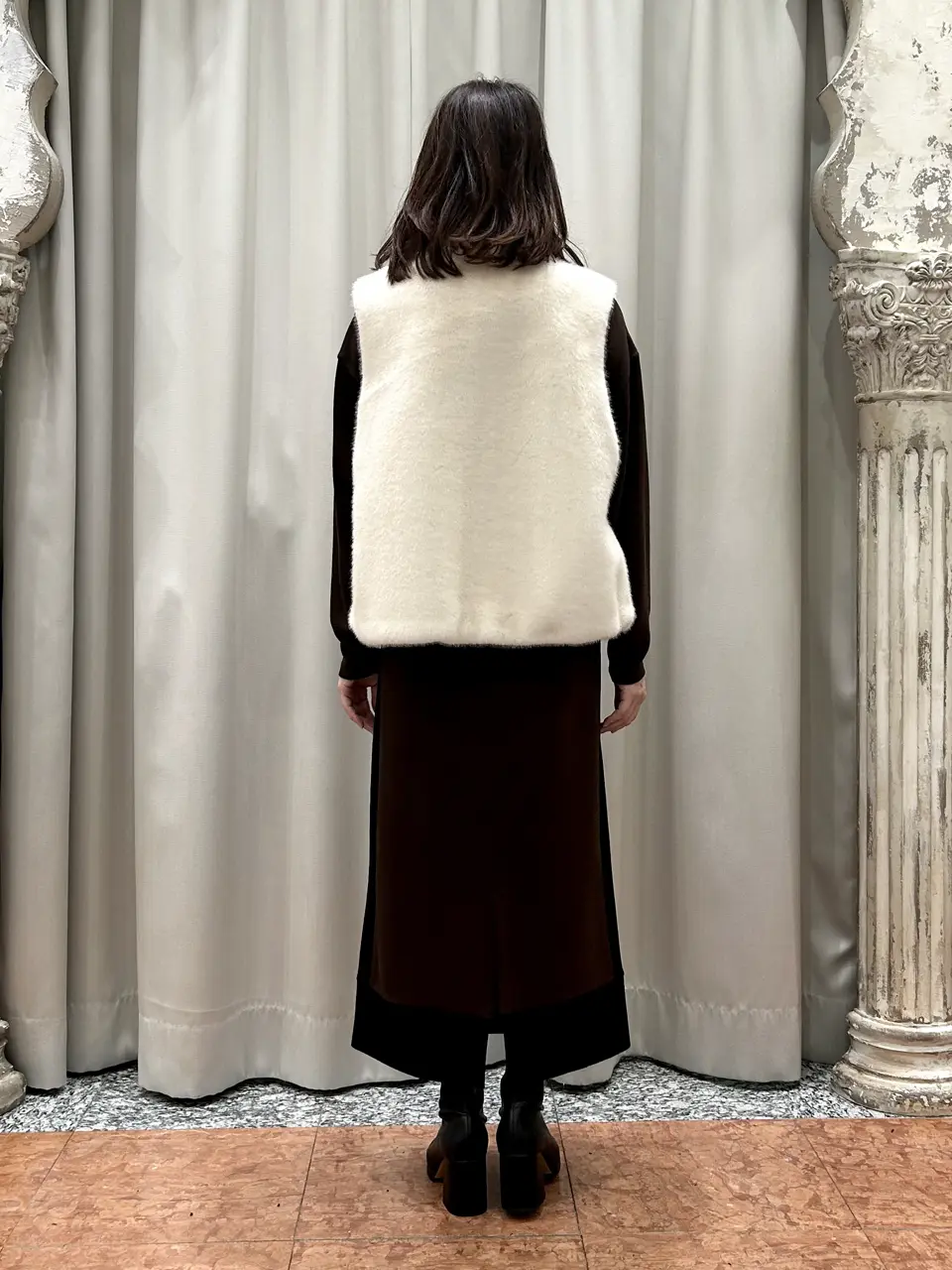 GRACE CONTINENTAL The Banquet eri コーディネート画像