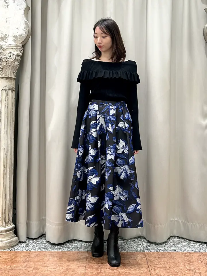 GRACE CONTINENTAL The Banquet eri コーディネート画像