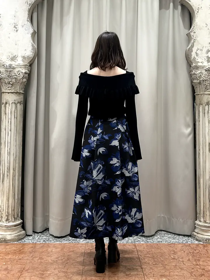 GRACE CONTINENTAL The Banquet eri コーディネート画像