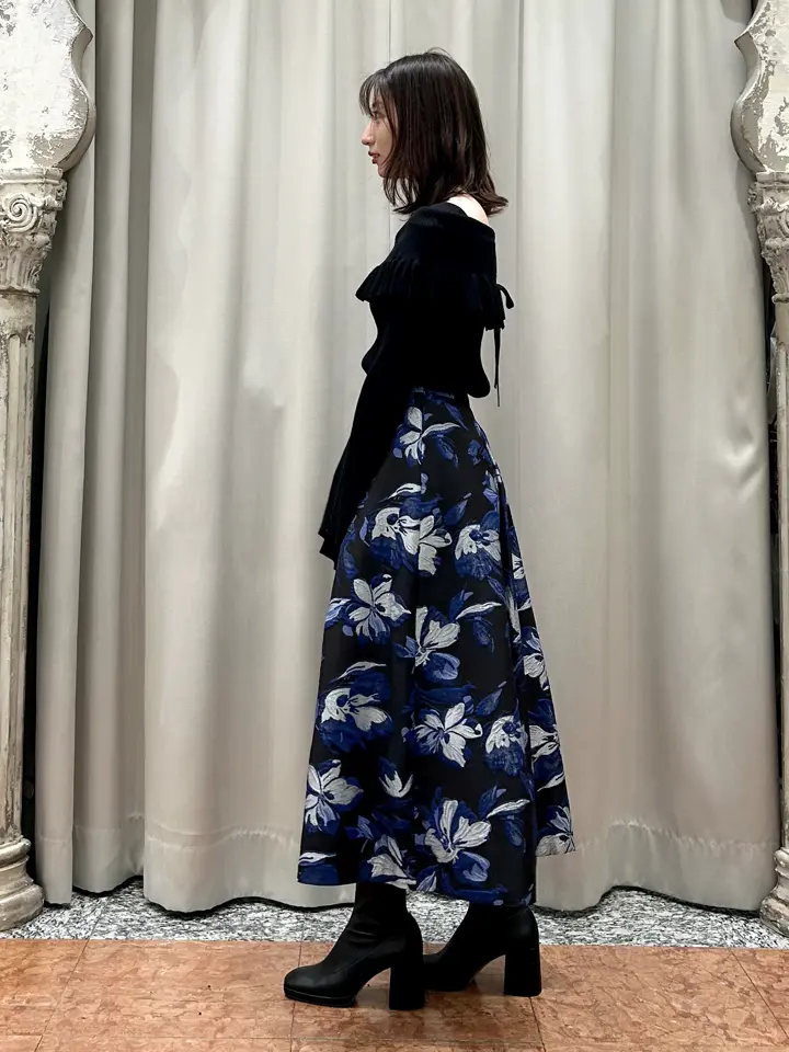 GRACE CONTINENTAL The Banquet eri コーディネート画像