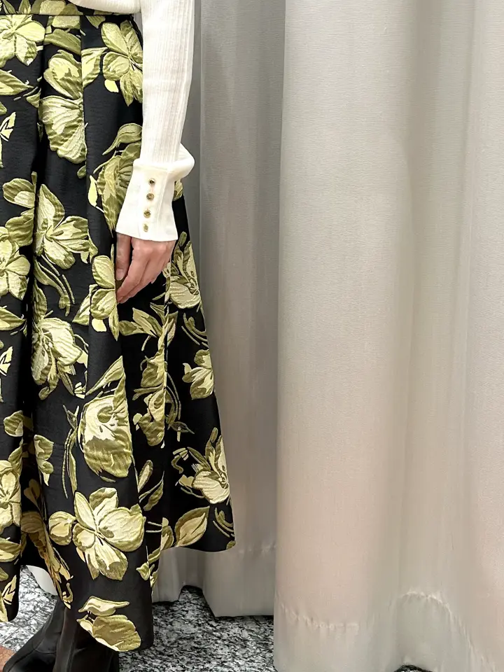 GRACE CONTINENTAL The Banquet eri コーディネート画像