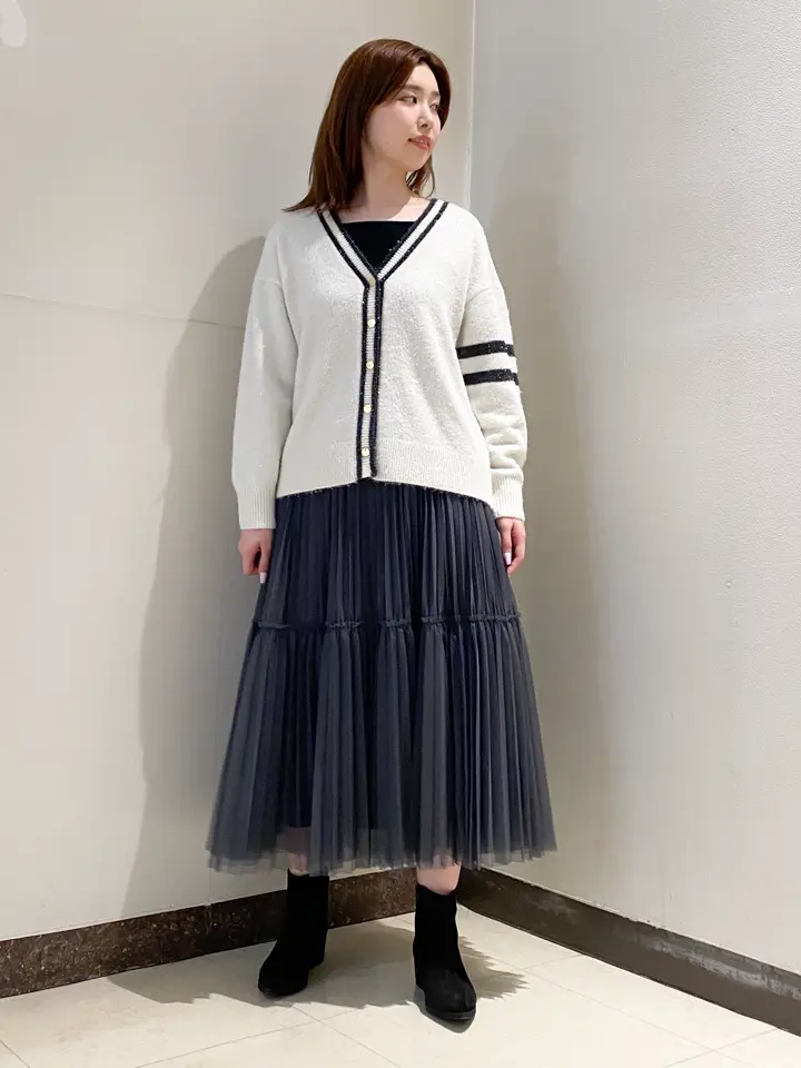 GRACE CONTINENTAL The Banquet mikiho コーディネート画像