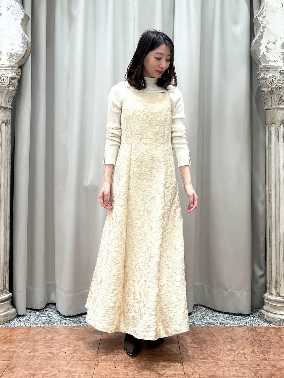 GRACE CONTINENTAL The Banquet eri コーディネート画像