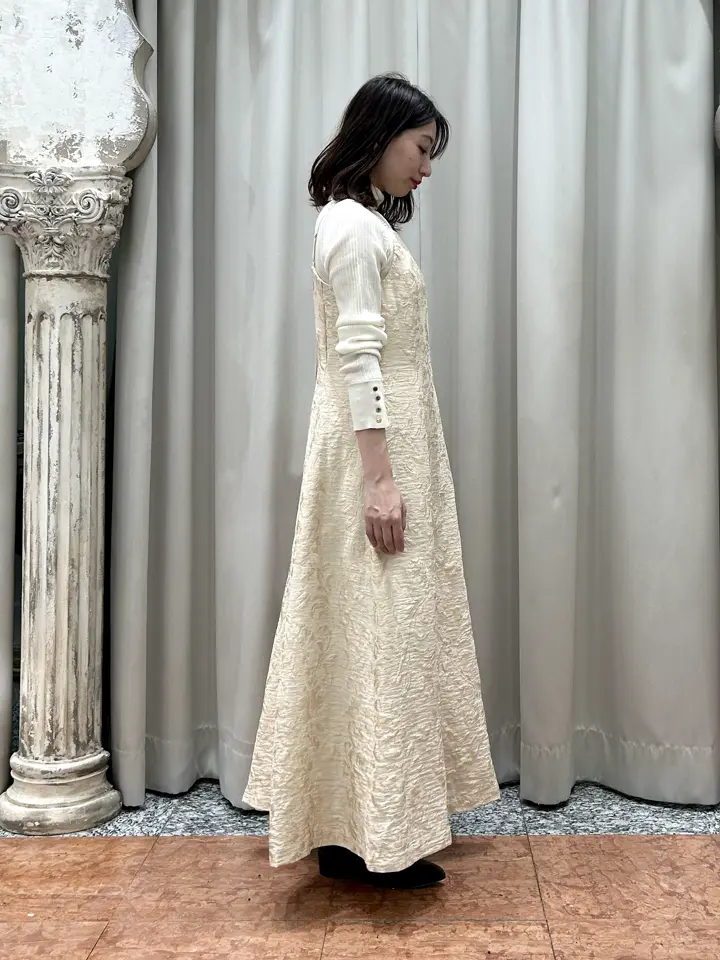 GRACE CONTINENTAL The Banquet eri コーディネート画像