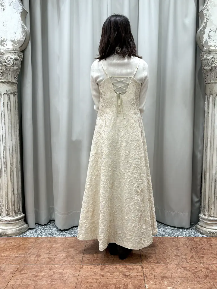 GRACE CONTINENTAL The Banquet eri コーディネート画像