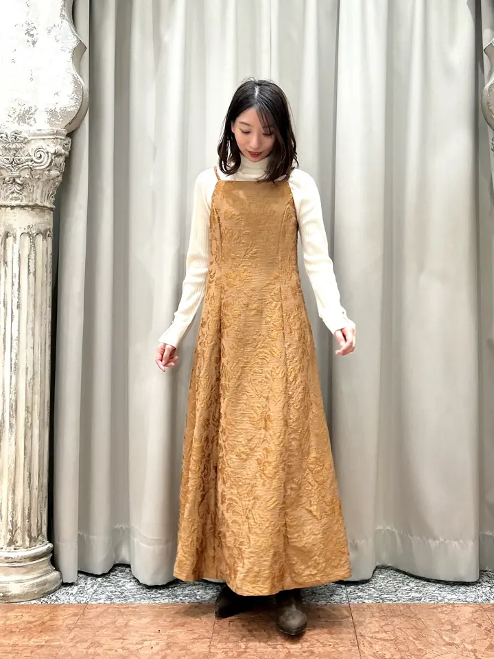 GRACE CONTINENTAL The Banquet eri コーディネート画像